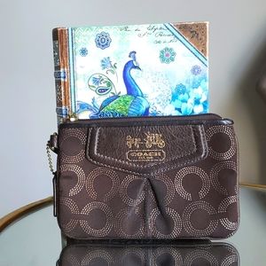 Mocha Coach Mini Wrislet